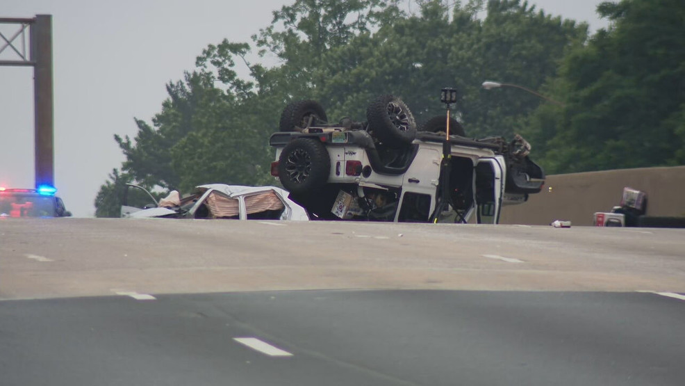 1 Dead, Several Hurt After 3-vehicle Crash On Inner Loop Of I-495 In ...