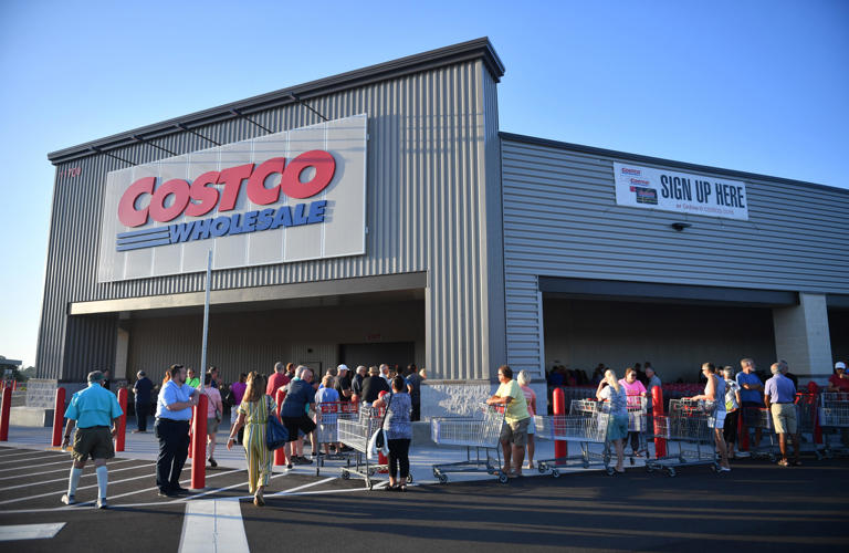 Costco Wholesale held a grand opening for it's new store in North Port on Wednesday, June 5, 2024. Shoppers were lined up to be among the first to get in the new store.