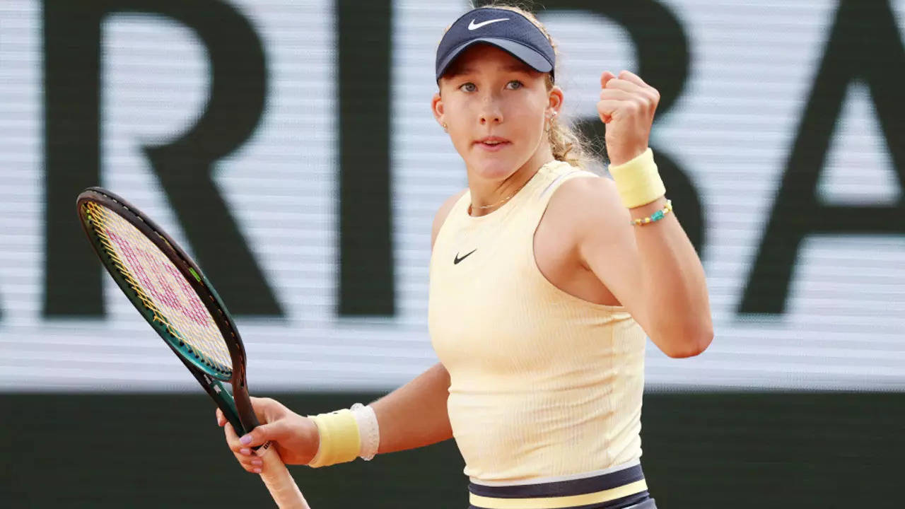 Teenager Mirra Andreeva Stuns Ailing Aryna Sabalenka To Make French ...