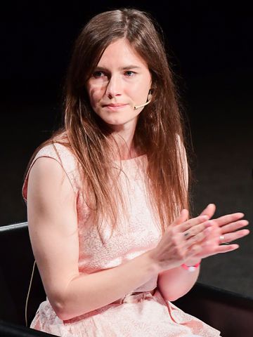 Where Is Amanda Knox Now? A Look at Her Life 10 Years After Exoneration