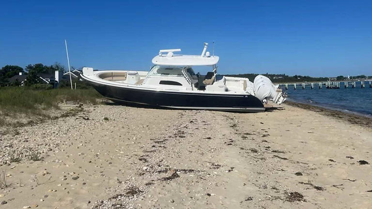 43-foot boat winds up on Martha's Vineyard beach; man charged