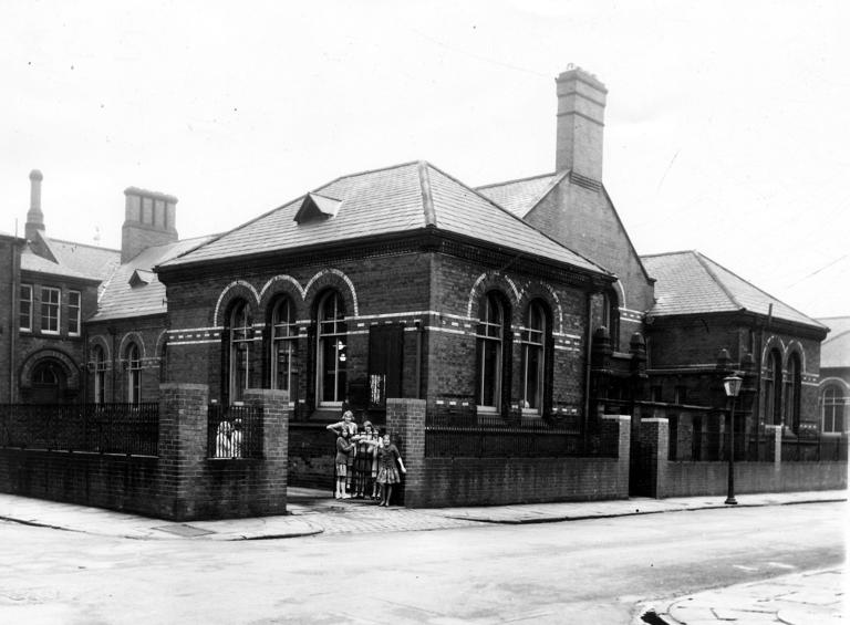 14 closed Leeds schools that will be remembered by a generation of pupils