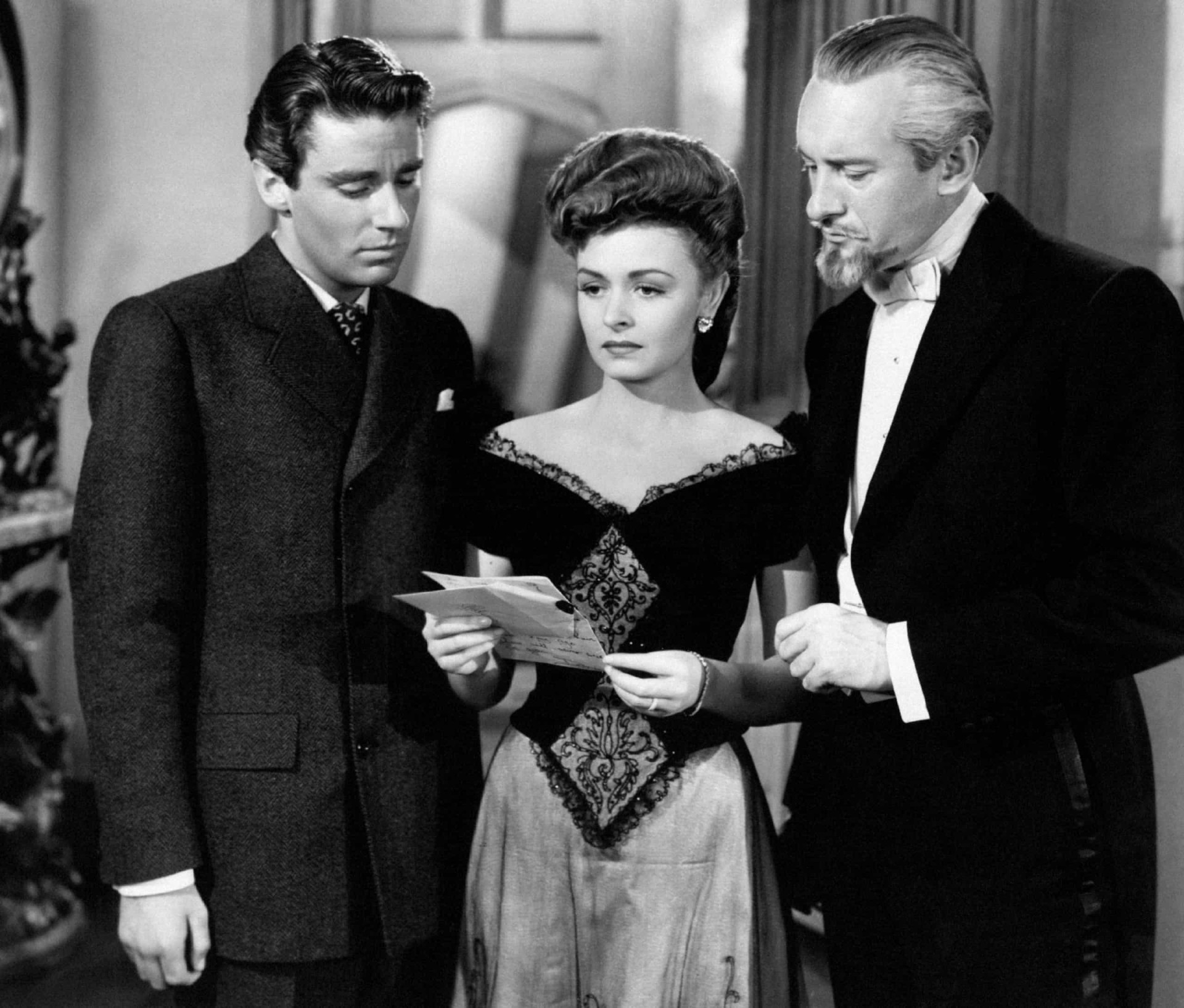 <p>Considered by many as the best film version of the novel, this 1945 production stars Hurd Hatfield as Dorian Gray, Lowell Gilmore as Basil Hallward, George Sanders as Henry Wotton, and <a href="https://www.starsinsider.com/celebrity/404015/incredible-facts-about-angela-lansbury-you-probably-dont-know" rel="noopener">Angela Lansbury</a> as Sibyl Vane. Pictured are two other stars of the film, Peter Lawford and Donna Reed, together with Sanders.</p><p>You may also like:<a href="https://www.starsinsider.com/n/308725?utm_source=msn.com&utm_medium=display&utm_campaign=referral_description&utm_content=443911v5en-us"> TV and film tragedies: cast and crew who died on set</a></p>