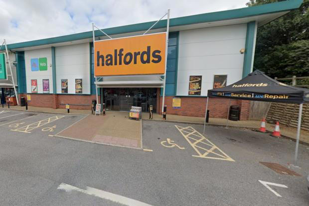 Halfords to permanently close next month