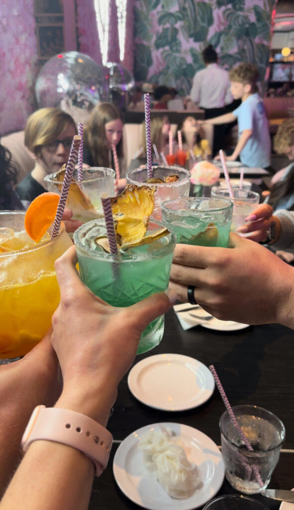 FAMILY THINGS TO DO IN MIAMI: SUGAR FACTORY MIAMI