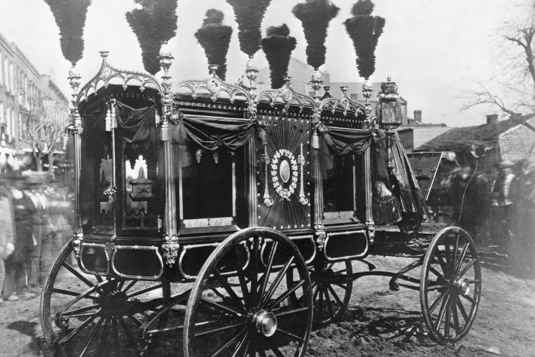 <p>Hundreds of thousands of people gathered along the train tracks to bid Lincoln farewell. Some had bonfires, some sang, and some stood in silent mourning as the train carrying the president's body passed.</p> <p>Some historians believe the overwhelming public reaction to the president's sudden death was partially a "response to the deaths of so many men in the war." Regardless, Lincoln's assassination ushered in "a period of profound national mourning."</p>