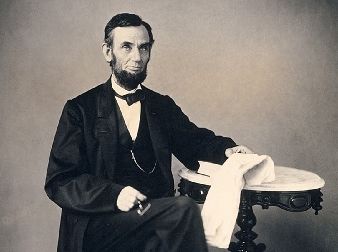<p>In his Gettysburg Address of 1863, Abraham Lincoln upheld US democratic principles during the Civil War, viewing it as a fight for the survival of the Union as a whole. Its influence persists today, leading to global movements for human rights.</p>