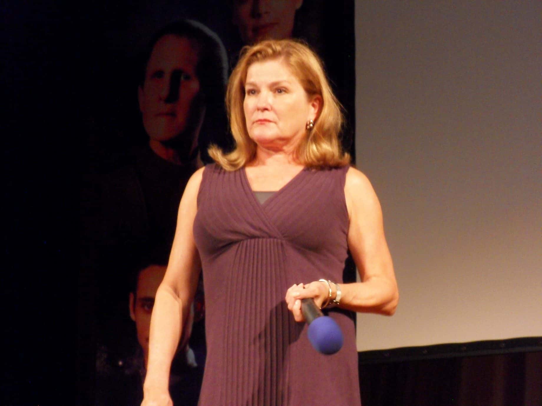 <p>When Geneviève Bujold decided to leave <em>Star Trek: Voyager</em>, veteran actress Kate Mulgrew took over the role of Captain Kathryn Janeway. She said that her favorite thing about being on the show was the "privilege and challenge" of being able to take on the role of the first female captain, and being able to transcend stereotypes in front of millions of viewers.</p>