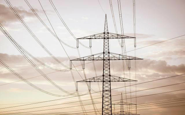 ceny prądu od 1 lipca 2024 zrujnują portfele polaków? nowe taryfy za energię elektryczną i limity zużycia prądu 2.07.2024