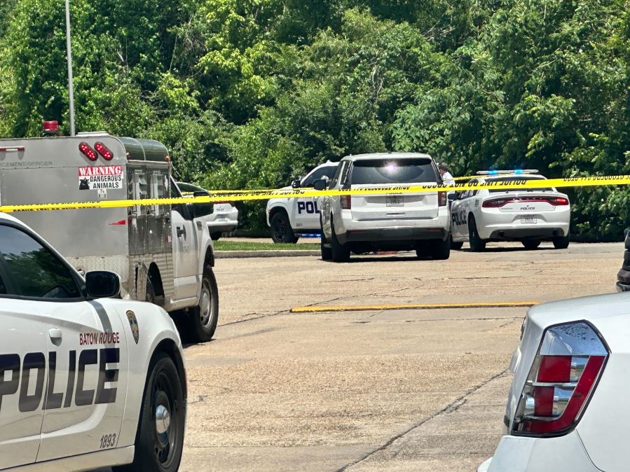 1 Dead After Shooting In Baton Rouge, Officials Say