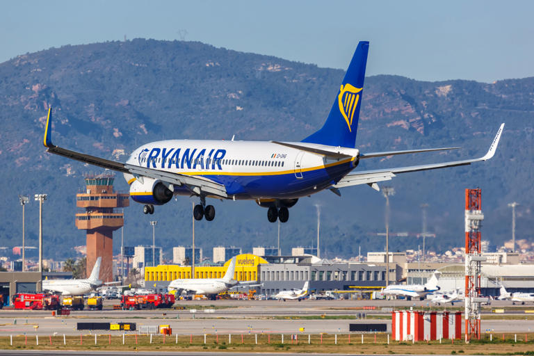 Short & Sharp: How Does Ryanair Achieve Its 25-Minute Aircraft Turnarounds?