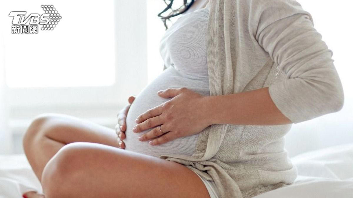 大學妹「懷孕20週不知」拿掉兩次！醫感嘆2對比：時代觀念變了