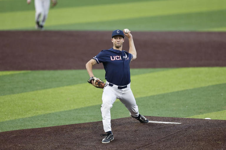 TV and Streaming Viewing Picks for June 7, 2024: how to watch NCAA Baseball Tournament