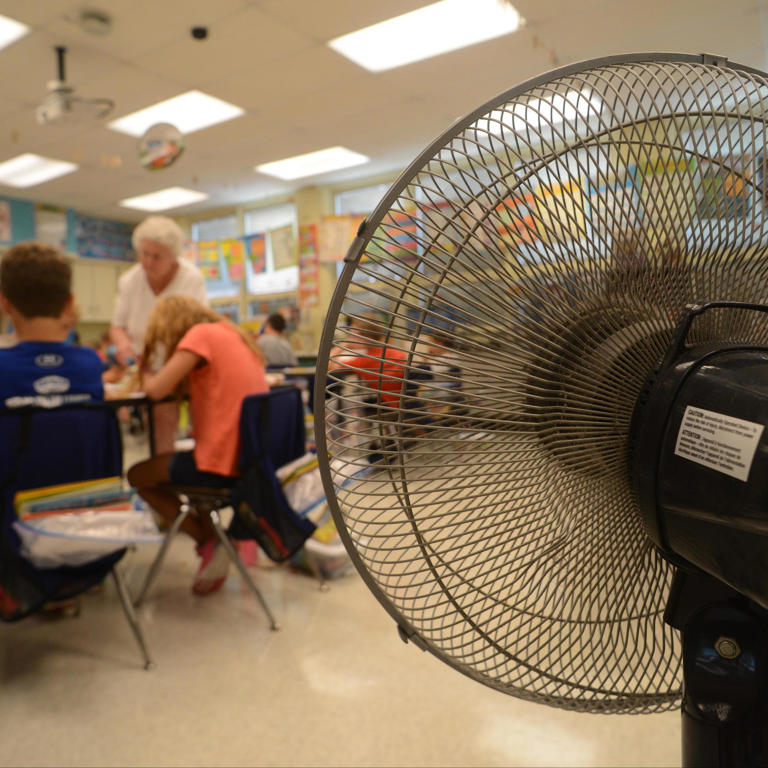 Proposed heat rules for California would keep workers, schoolchildren cool