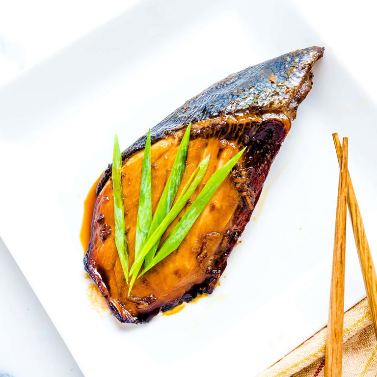 Baked Teriyaki Yellowtail – A Delicious Twist on a Japanese Classic!