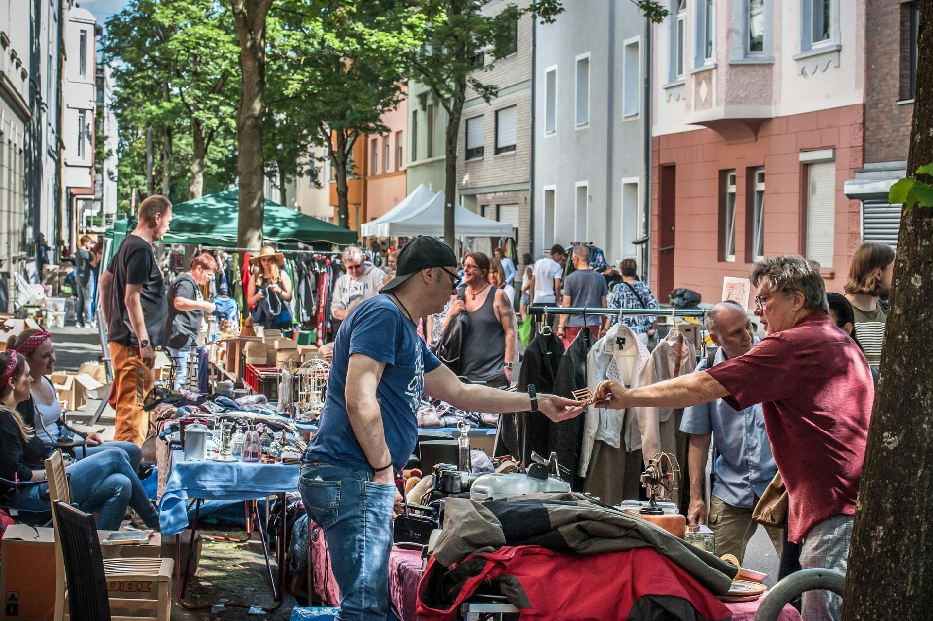 Termine fürs Wochenende: Flohmärkte und Trödelmärkte 2024 in Köln