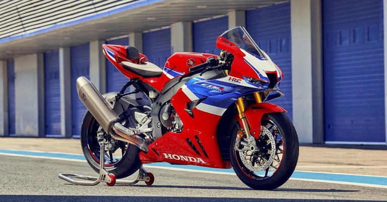 Honda CBR1000RR-R Fireblade SP Coming to US for 2025