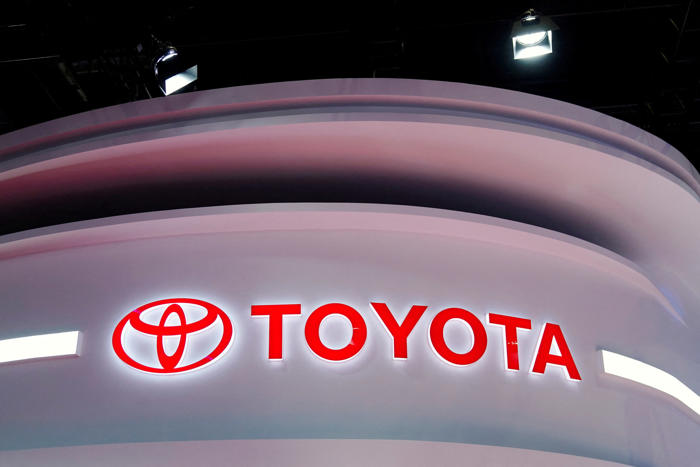 toyota motor offers free replacement of hilux part