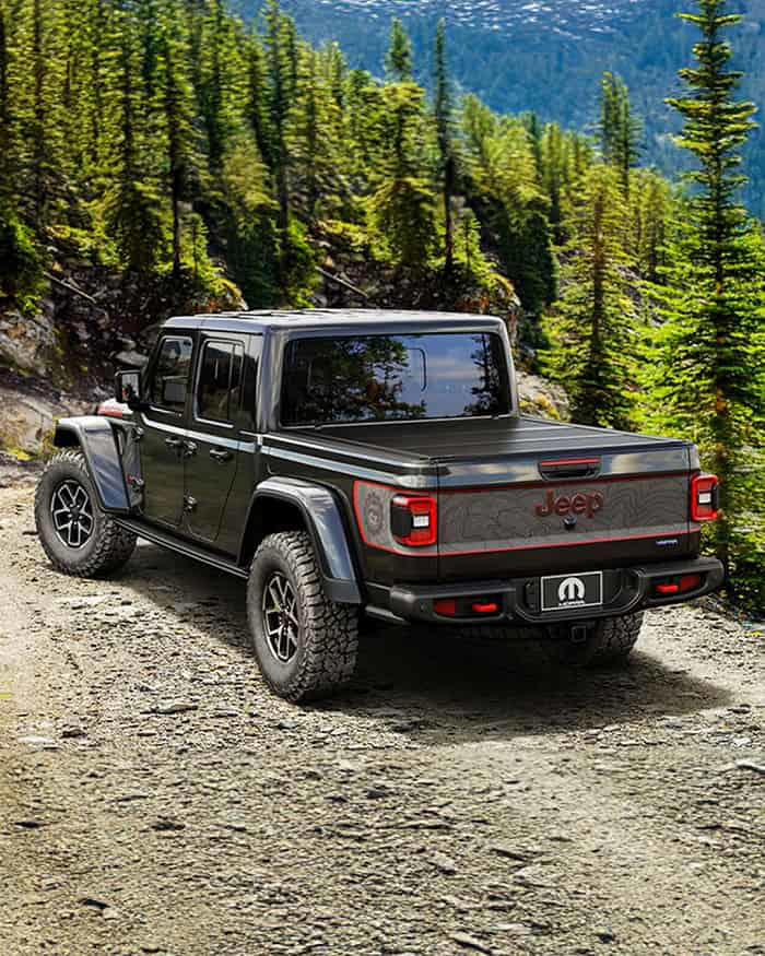 Jeep svela l’edizione speciale off-road del Gladiator: il Mopar 2024