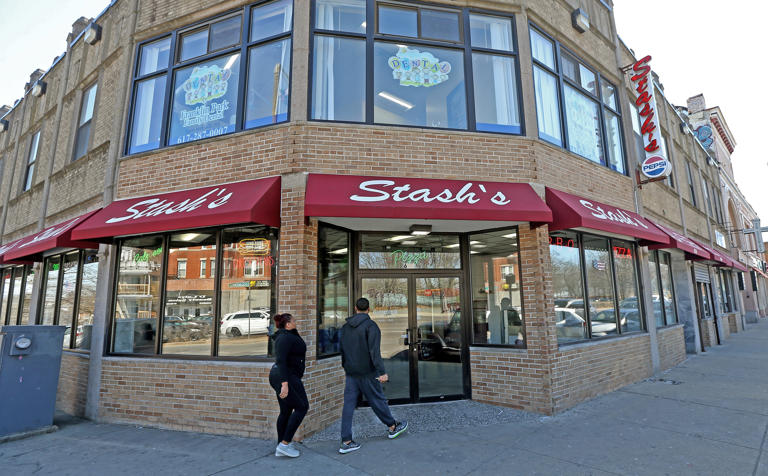 Stashs Pizza Owner Convicted Of Forced Labor In Federal Court In Boston