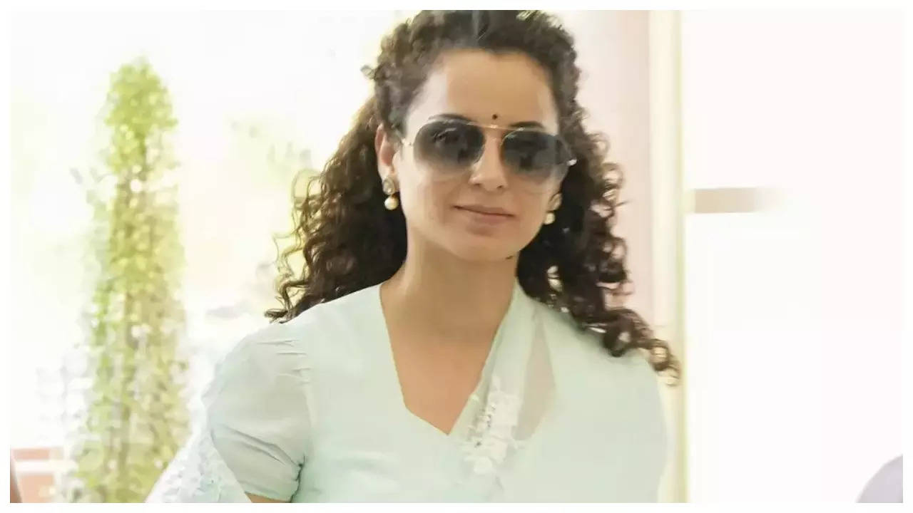 Kangana Ranaut SHUTS DOWN Haters Supporting CISF Constable For Slap ...