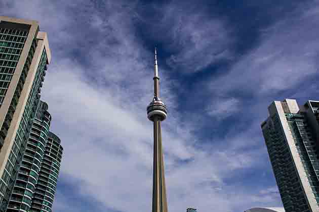 <p>This former world record holder defines the Toronto skyline. In the "main pod" near the top of the tower is a restaurant with 360° views.</p>