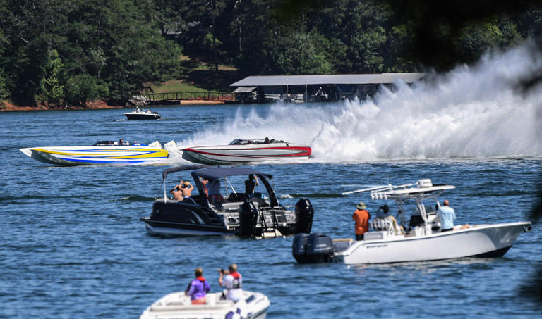 Summer is near and over 100 boaters raise money to help senior and ...