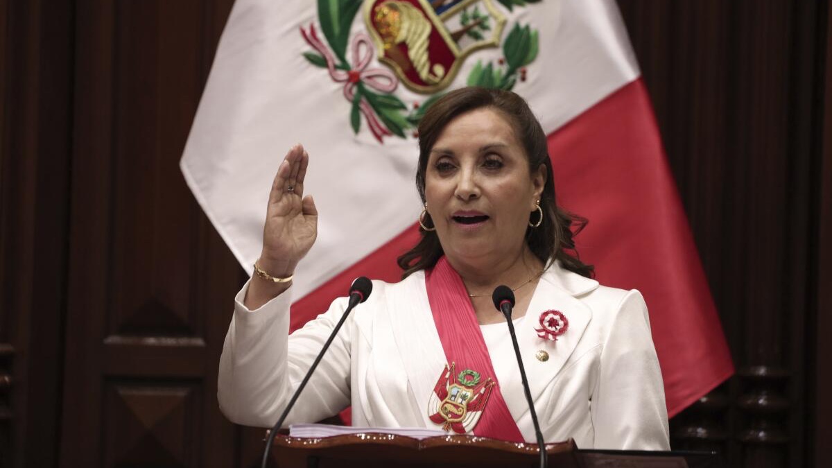 Dina Boluarte: Aprobación de presidenta llegó a 5 %, según encuesta Datum
