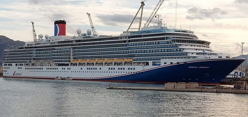 <p>The Carnival Luminosa kicks off our list of the worst Carnival cruise ships. While a relatively new ship to Carnival after it acquired the ship from Costa Cruises (it debuted for Carnival in 2022), the Luminosa is making a disappointing splash so far. According to <a href="https://www.cruisecritic.com/cruise/carnival/carnival-luminosa/reviews">CruiseCritic,</a> this particular Carnival ship has a decent editor review of 4 out of 5. However, customers give it a 2.5 on average.</p><p>Remember to scroll up and hit the ‘Follow’ button to keep up with the newest stories from Seattle Travel on your Microsoft Start feed or MSN homepage!</p>