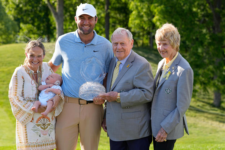 Meredith Scudder, Bennett Scheffler, Scottie Scheffler, Jack Nicklaus and Barbara Nicklaus pose for a photograph with the trophy after the 2024 Memorial Tournament at Muirfield Village Golf Club. (Photo: Adam Cairns-USA TODAY Sports)