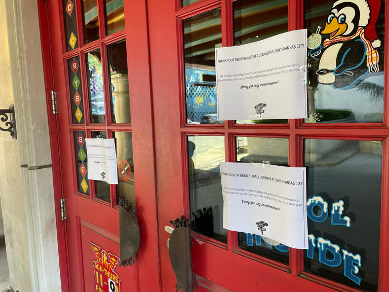 Signage posted to the door of the Chuy's Country Club Plaza location in Kansas City reports the location has closed on June 9, 2024.
