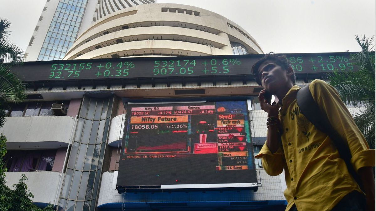 Share Market Today: Sensex, Nifty Marginally Higher Amid Volatility. IT ...