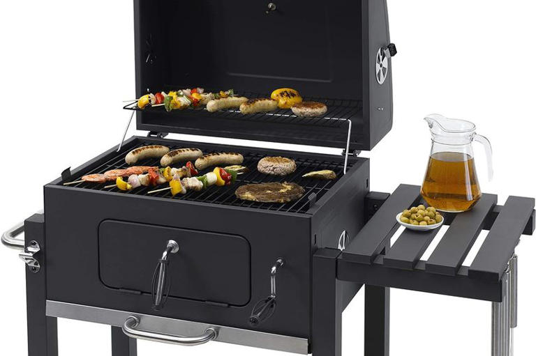 Best-selling Amazon BBQ that 'cooks food to absolute perfection' now 50 ...