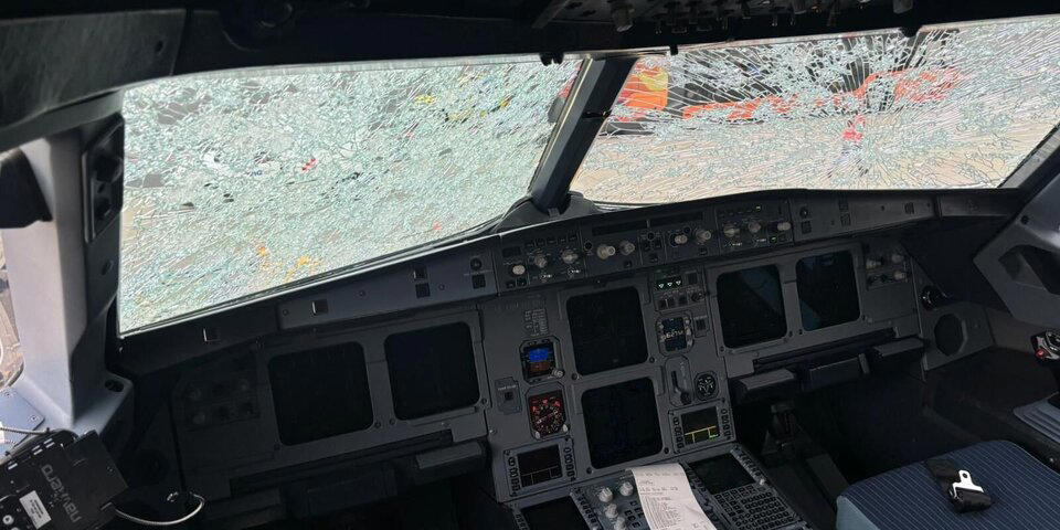 horrorflug im hagel: aua-pilot war offenbar nicht im cockpit