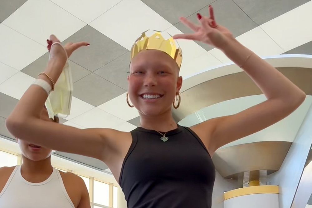 Michael Strahan's Daughter Isabella Celebrates End Of Chemotherapy For ...