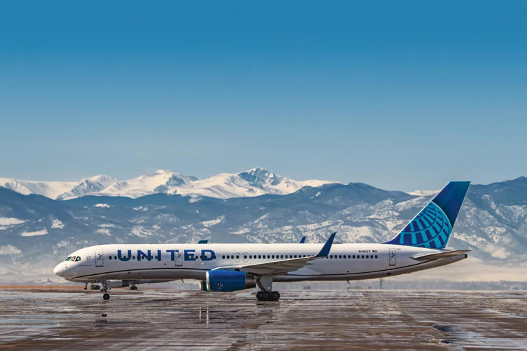 United Club Infinite Card vs. United Explorer Card Which is best for