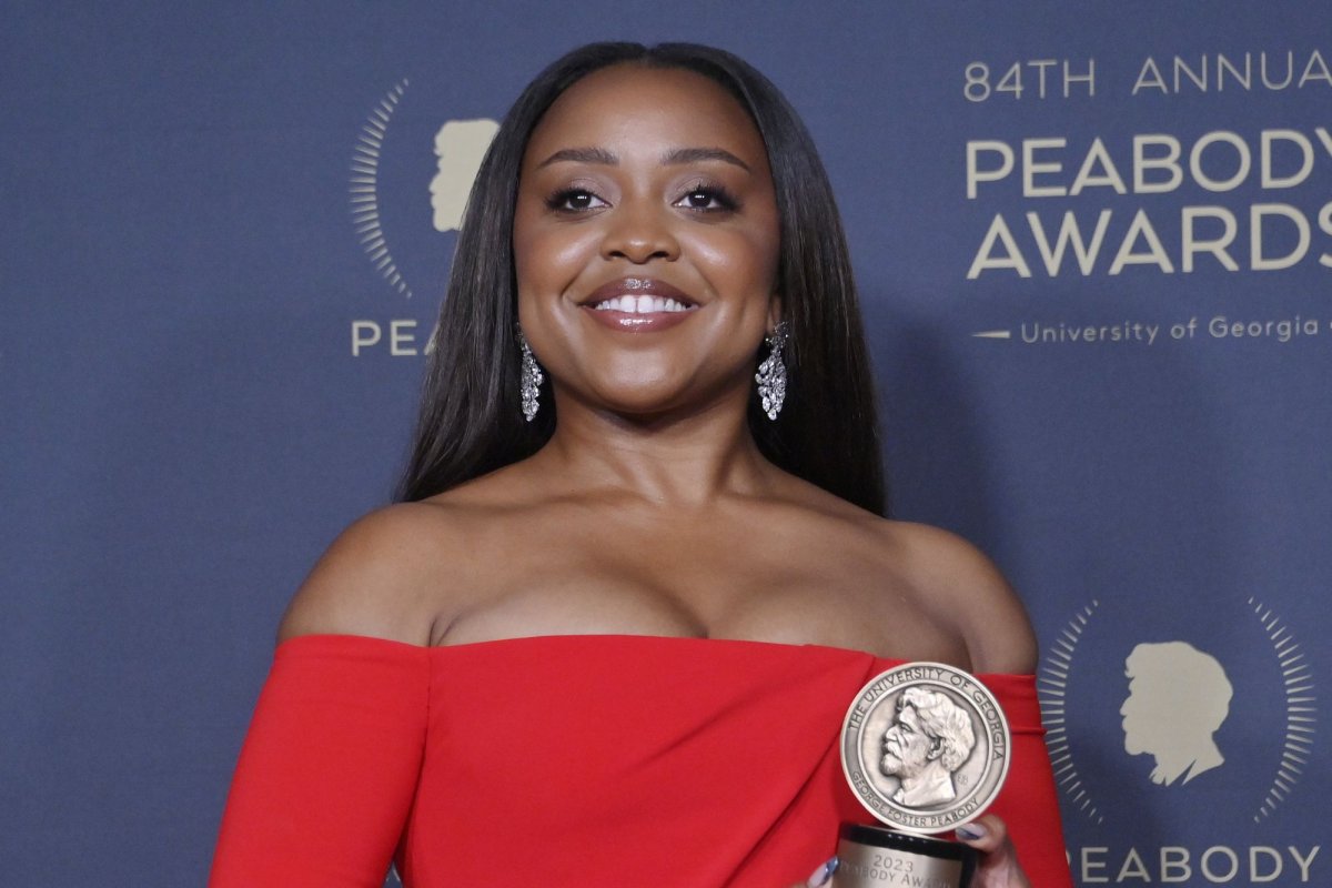 <p>Quinta Brunson poses with her Trailblazer Award inside the press room during the 84th annual Peabody Awards in Beverly Hills, Calif., on June 9, 2024. Photo by Jim Ruymen/UPI</p>