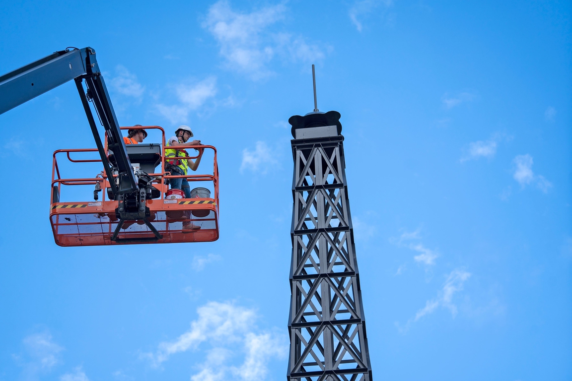 Replica Eiffel Tower erected in Indianapolis ahead of Olympic Swimming ...