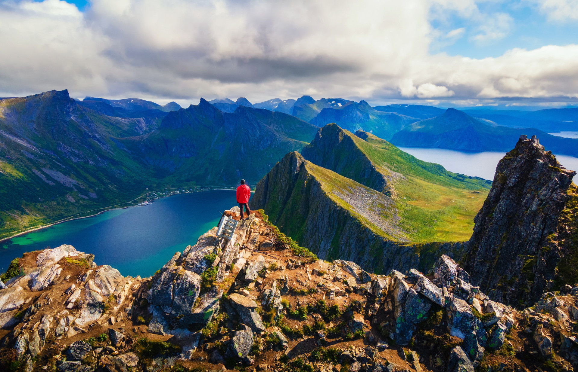 Norwegian islands that everyone should visit