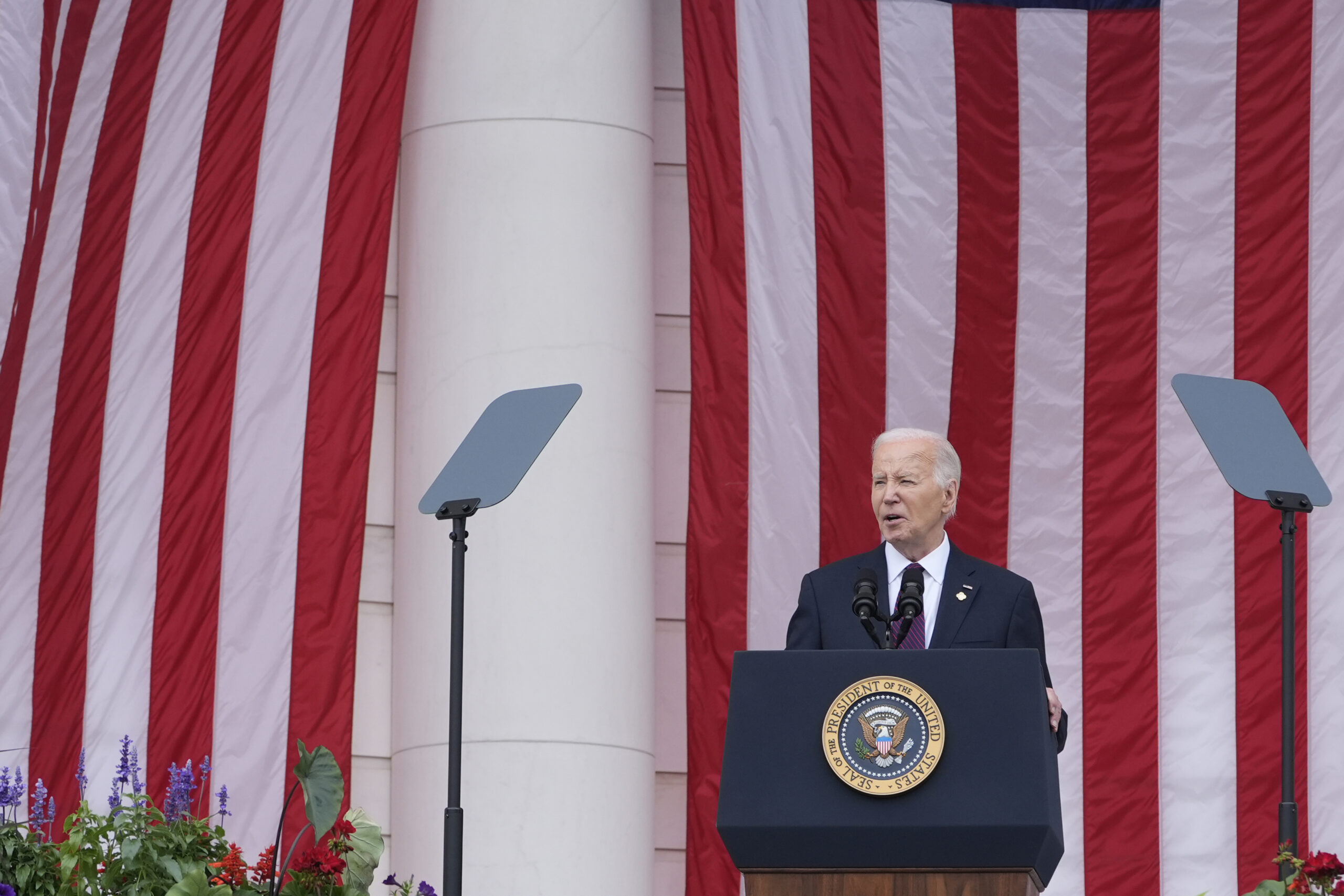 Democrats In ‘Full-Blown Freakout’ Over Biden Reelection Bid Per ...