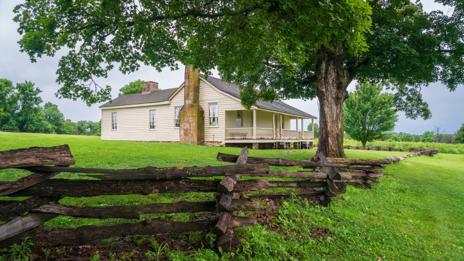image credit: Zack Frank/Shutterstock <p>Wilson’s Creek was the site of the first major Civil War battle fought west of the Mississippi River, marking a Confederate victory. Wilson’s Creek National Battlefield preserves this significant site and offers a museum, a driving tour, and walking trails. The battlefield is particularly noted for its reenactments and educational programs, which vividly illustrate the tactics and challenges of the war.</p>