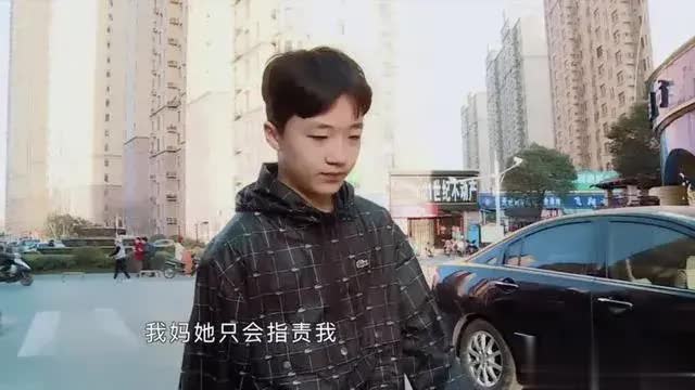 孩子沉迷手机不用怕，家长做到这三点，让他主动放下手机