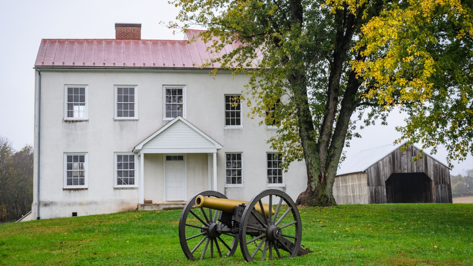 image credit: Zack Frank/Shutterstock <p>Often called “The Battle That Saved Washington,” the Battle of Monocacy delayed Confederate forces long enough to fortify Washington, D.C. The Monocacy National Battlefield offers a visitor center with exhibits and walking trails that guide tourists through key parts of the battlefield. It’s an excellent spot for those interested in understanding strategic defensive battles.</p>