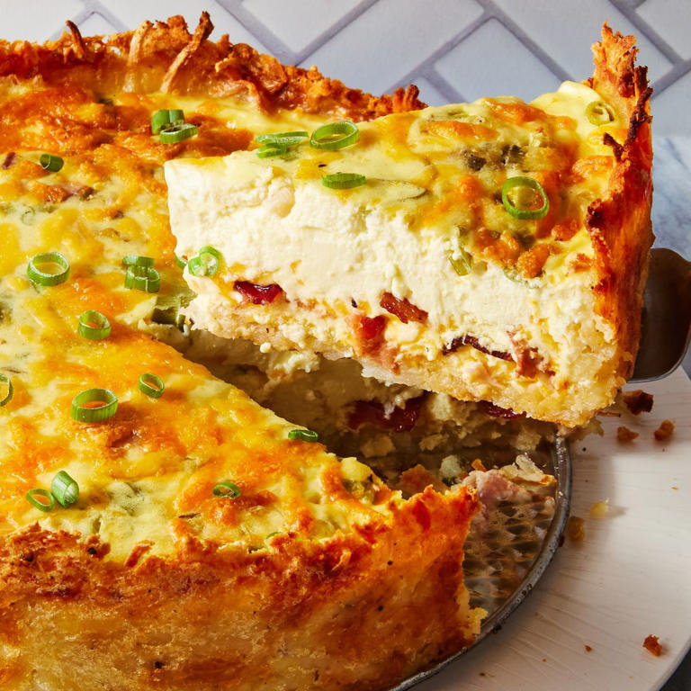 Crispy Hash BrownCrusted Bacon & Cheddar Quiche Has All Your Breakfast