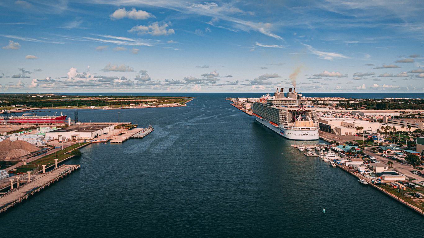 Port Canaveral, located just outside of Orlando, Florida, will <a href="https://www.travelpulse.com/news/cruise/port-canaveral-announces-plans-for-new-cruise-terminal-by-2026">build a new multi-user cruise terminal</a> at its existing North 8 berth. It will be open to ships by the summer of 2026 and will be able to accommodate the <a href="https://www.travelpulse.com/gallery/cruise/the-worlds-largest-cruise-ships-in-2023">biggest cruise ships in the world</a>.