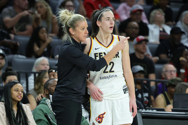 Caitlin Clark's WNBA Coach Has Lost The Locker Room