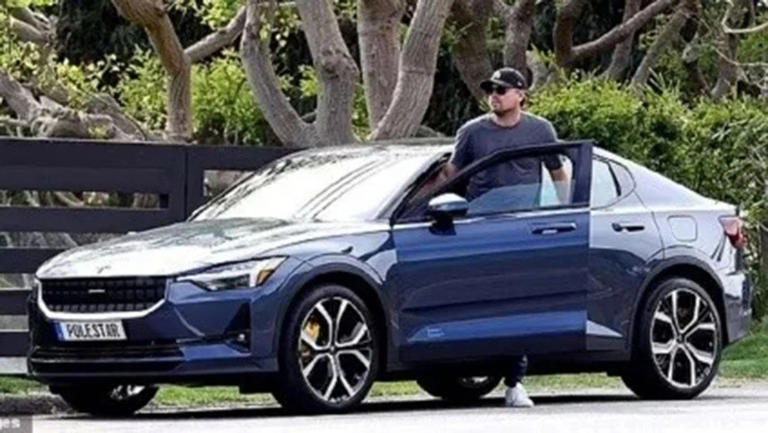 Leonardo DiCaprio and his Polestar 2.