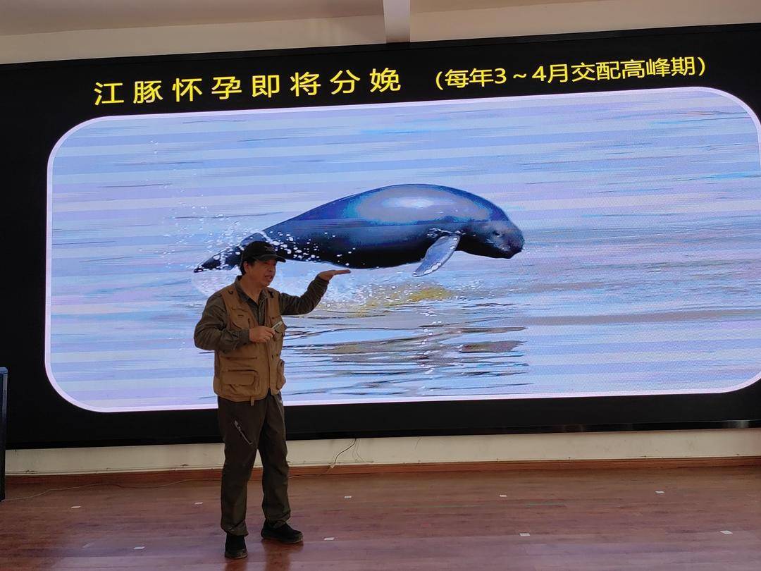 追江豚|江西余会功：用光影去保护生态环境