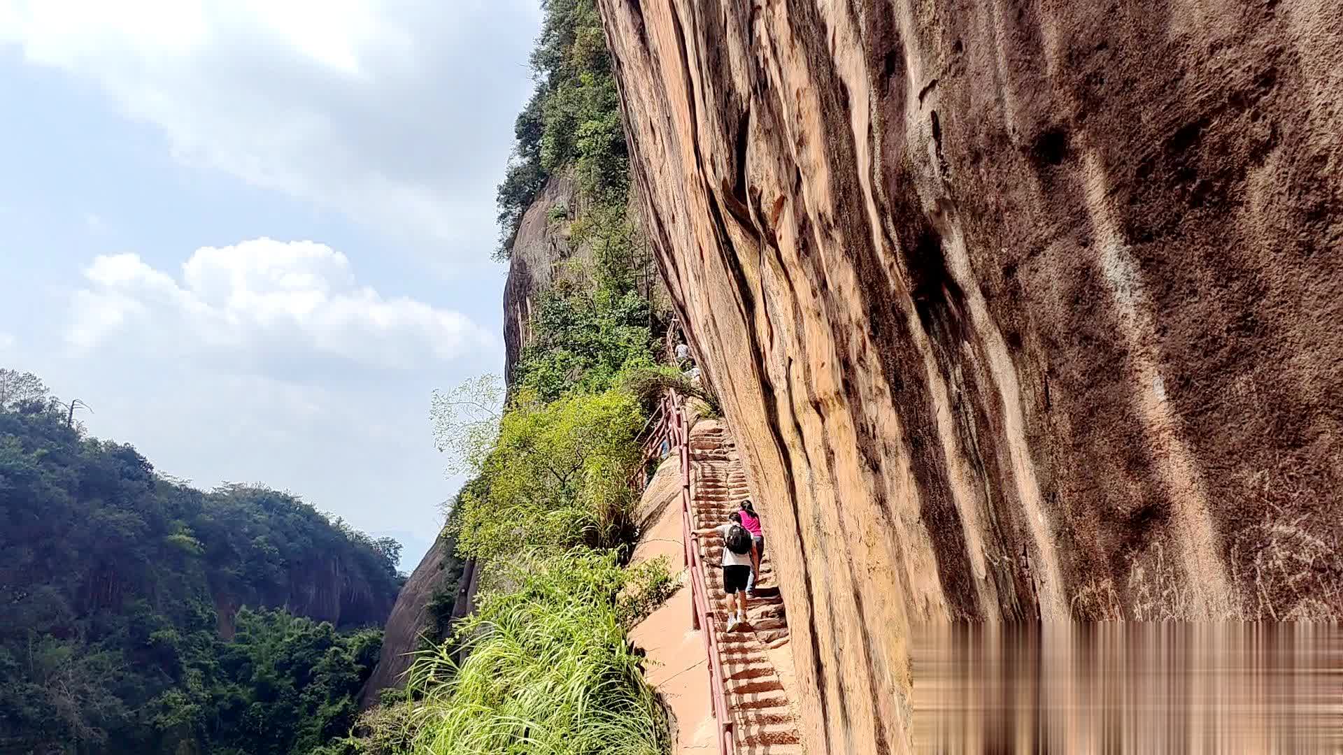 探秘韶关丹霞山：一日游绝佳路线全攻略