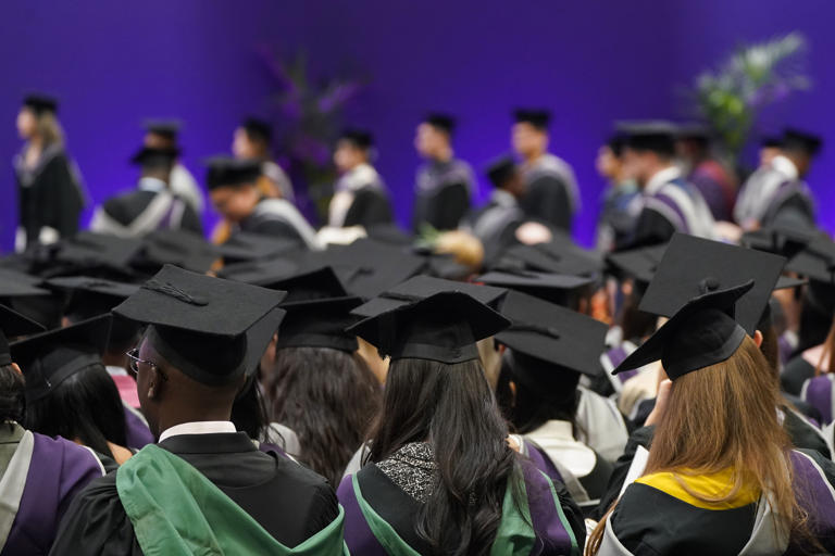 Loughborough University graduates earn more than East Midlands average